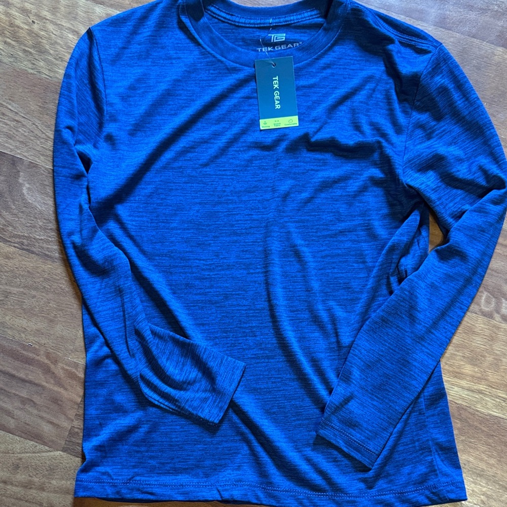 NWT  Tek Gear Boys Heathered Blue Long Sleeve Tee